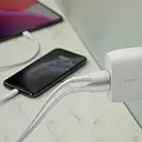 Belkin Cargador USB dual de 24 W. Belkin